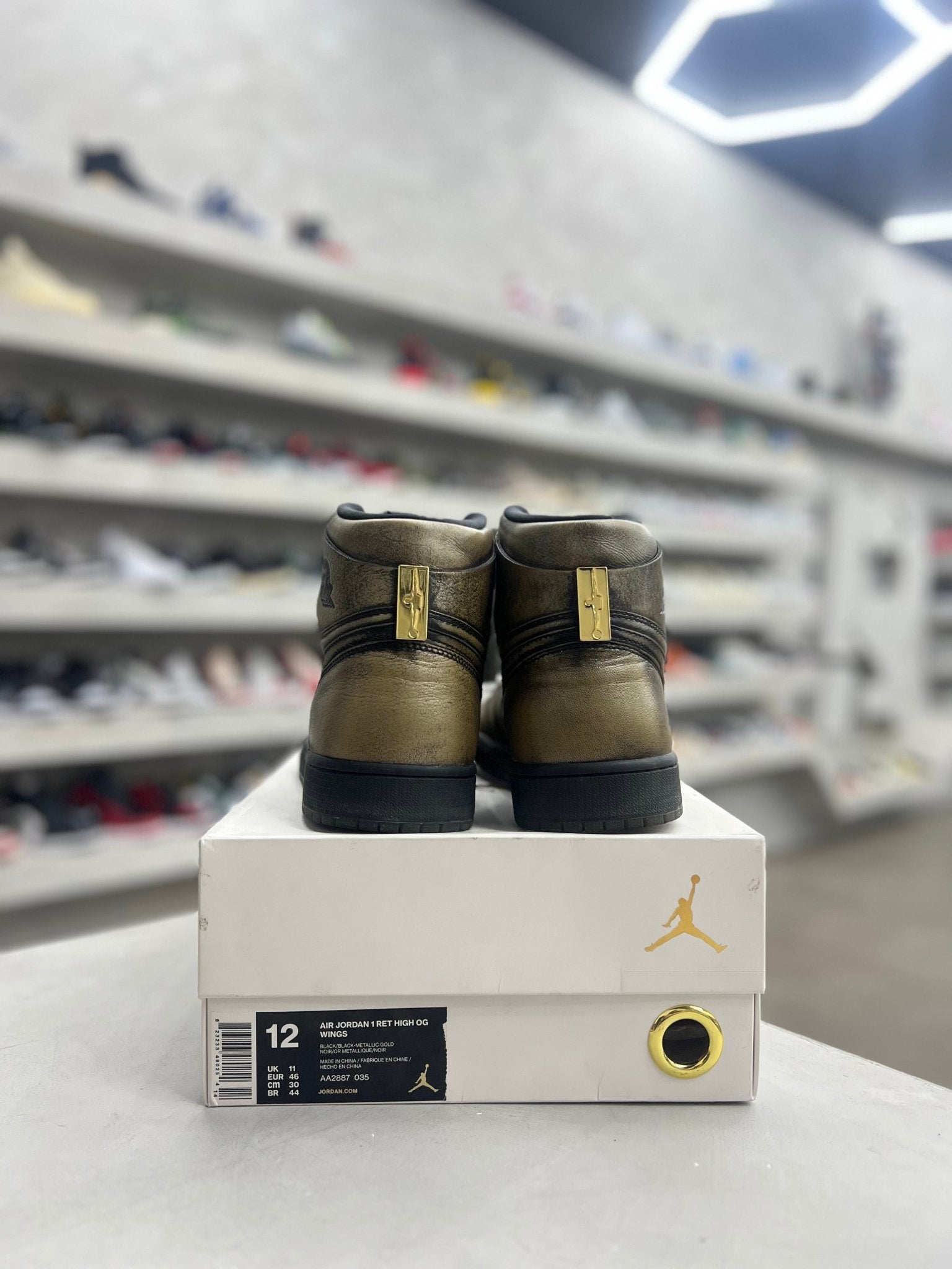 Jordan 1 Retro High OG Wings Sz 12 (PREOWNED) - Restock AveJordan 1 Retro High OG Wings Sz 12 (PREOWNED)Restock AveRestock Ave12Restock Ave