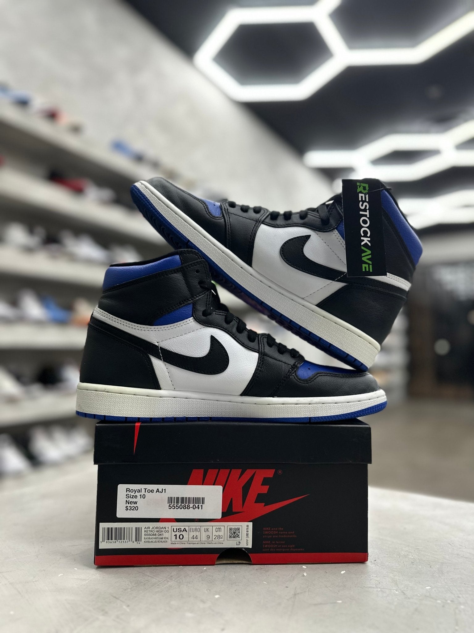 Jordan 1 Retro High Royal Toe Sz 10 (PREOWNED) - Restock AveJordan 1 Retro High Royal Toe Sz 10 (PREOWNED)Restock AveRestock Ave1060228467Restock Ave