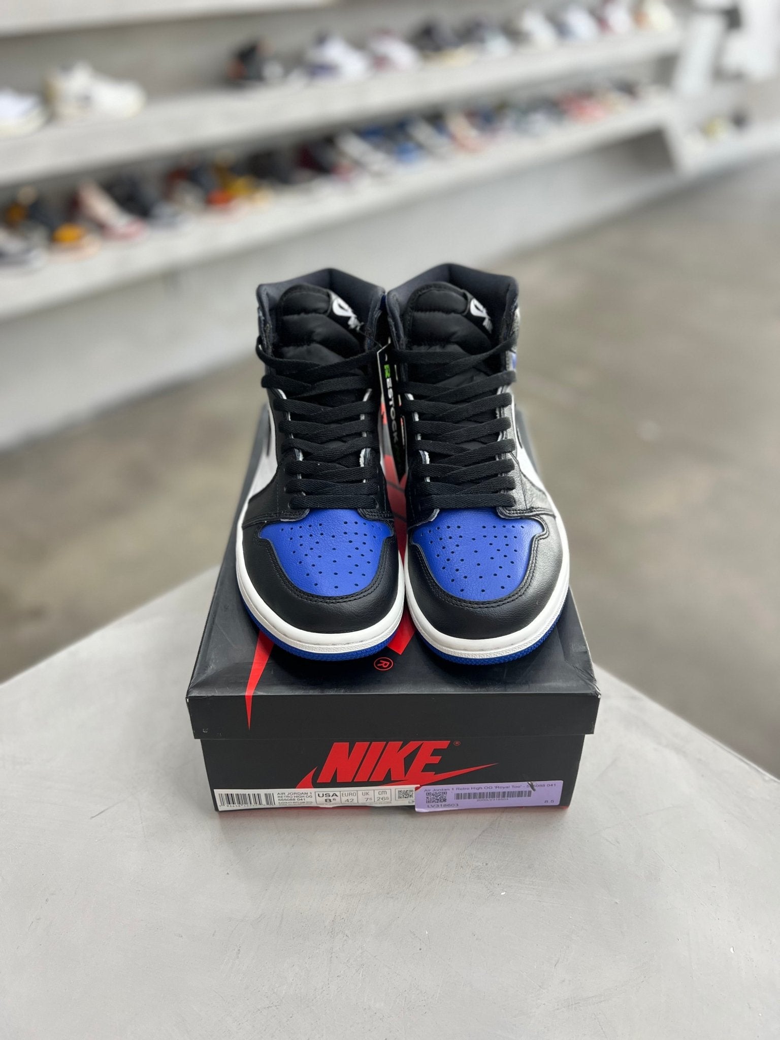 Jordan 1 Retro High Royal Toe Sz 8.5 (PREOWNED) - Restock AveJordan 1 Retro High Royal Toe Sz 8.5 (PREOWNED)Restock AveRestock Ave8.5Restock Ave