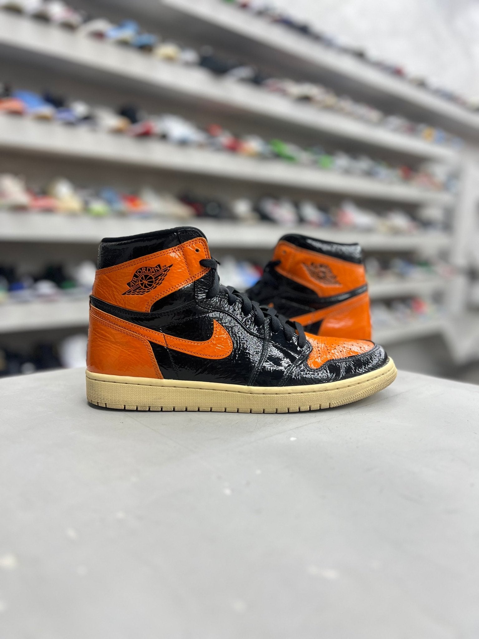 Jordan 1 Retro High Shattered Backboard 3.0 Sz 12 (PREOWNED)(NO BOX) - Restock AveJordan 1 Retro High Shattered Backboard 3.0 Sz 12 (PREOWNED)(NO BOX)Restock AveRestock Ave1270996595Restock Ave