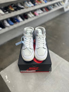 Jordan 1 Retro High Virgil Abloh Archive Alaska Sz 9 (PREOWNED) - Restock AveJordan 1 Retro High Virgil Abloh Archive Alaska Sz 9 (PREOWNED)Restock AveRestock Ave900054899Restock Ave