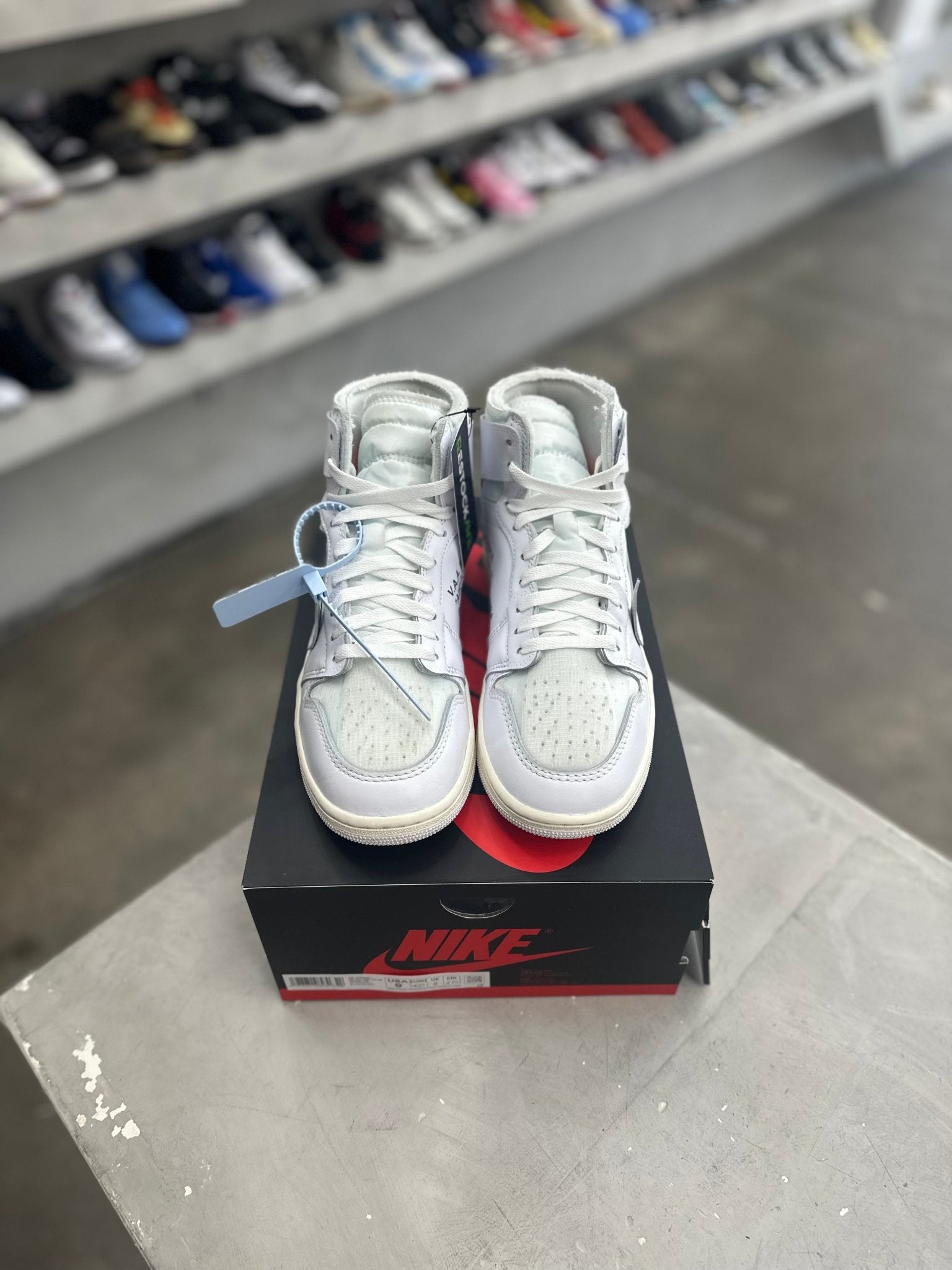 Jordan 1 Retro High Virgil Abloh Archive Alaska Sz 9 (PREOWNED) - Restock AveJordan 1 Retro High Virgil Abloh Archive Alaska Sz 9 (PREOWNED)Restock AveRestock Ave900054899Restock Ave