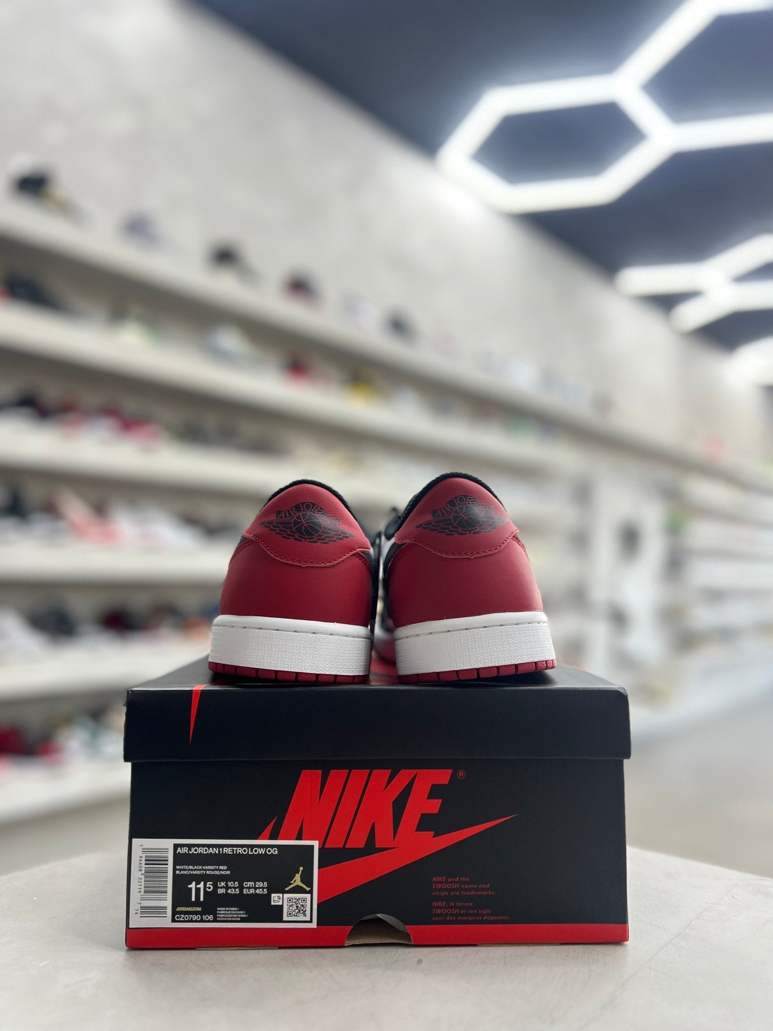 Jordan 1 Retro Low OG Black Toe Sz 11.5 (PREOWNED) - Restock AveJordan 1 Retro Low OG Black Toe Sz 11.5 (PREOWNED)Restock AveRestock Ave11.5Restock Ave