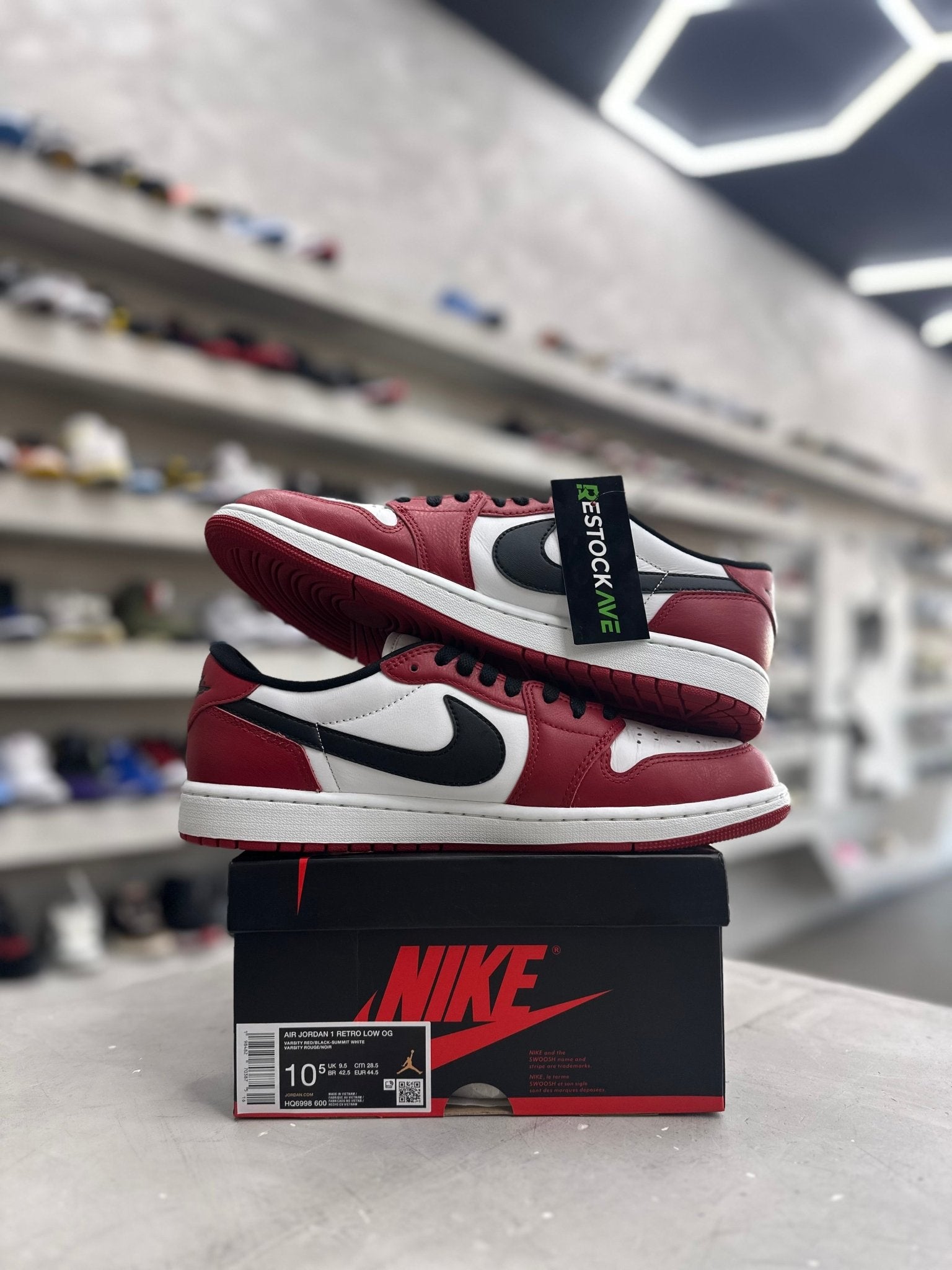 Jordan 1 Retro Low OG Chicago Sz 10.5 (PREOWNED) - Restock AveJordan 1 Retro Low OG Chicago Sz 10.5 (PREOWNED)Restock AveRestock Ave10.5Restock Ave