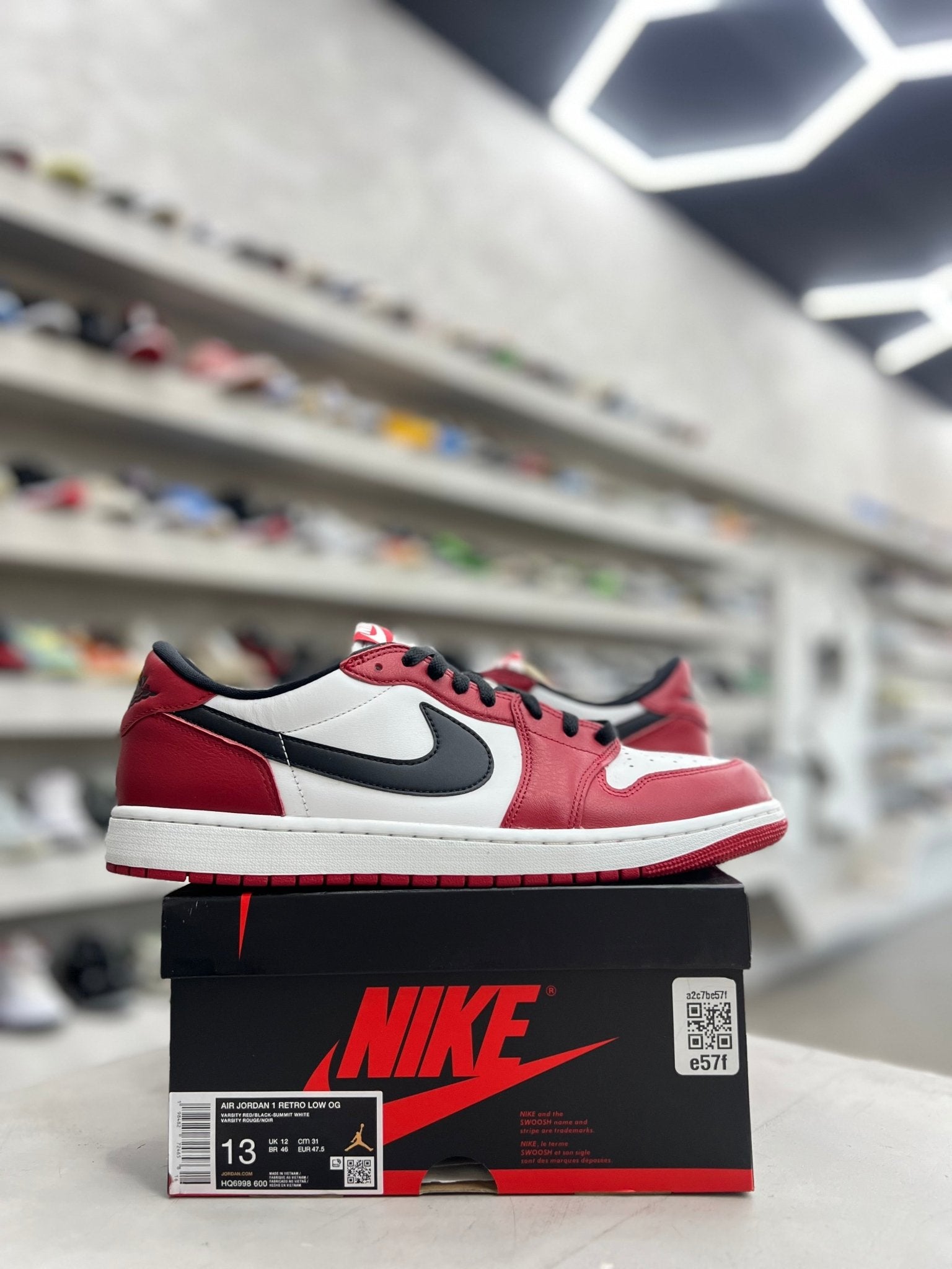 Jordan 1 Retro Low OG Chicago Sz 13 (PREOWNED) - Restock AveJordan 1 Retro Low OG Chicago Sz 13 (PREOWNED)Restock AveRestock Ave1381659507Restock Ave
