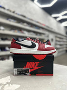 Jordan 1 Retro Low OG Chicago Sz 9.5 (PREOWNED) - Restock AveJordan 1 Retro Low OG Chicago Sz 9.5 (PREOWNED)Restock AveRestock Ave9.5Restock Ave