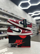 Jordan 1 Retro Low OG Chicago Sz 9.5 (PREOWNED) - Restock AveJordan 1 Retro Low OG Chicago Sz 9.5 (PREOWNED)Restock AveRestock Ave9.5Restock Ave