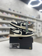 Jordan 1 Retro Low OG Mocha Sz 2y (PREOWNED) - Restock AveJordan 1 Retro Low OG Mocha Sz 2y (PREOWNED)Restock AveRestock Ave2yRestock Ave