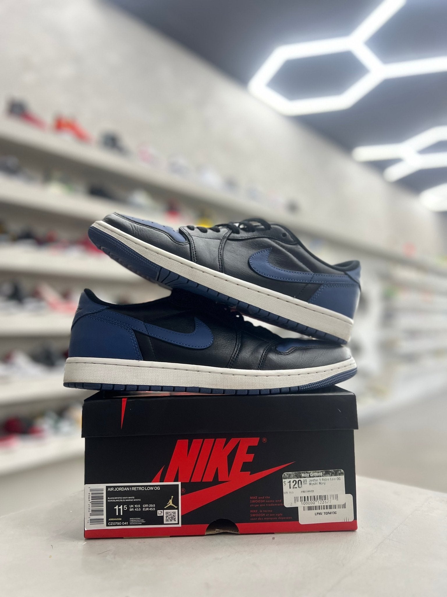 Jordan 1 Retro Low OG Mystic Navy Sz 11.5 (PREOWNED) - Restock AveJordan 1 Retro Low OG Mystic Navy Sz 11.5 (PREOWNED)Restock AveRestock Ave11.5Restock Ave