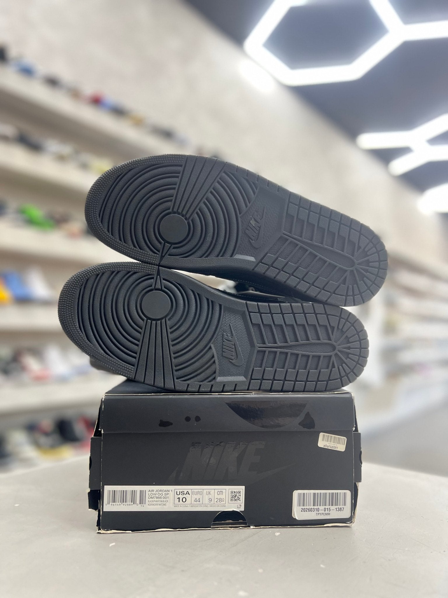 Jordan 1 Retro Low OG SP Travis Scott Black Phantom Sz 10 (PREOWNED) - Restock AveJordan 1 Retro Low OG SP Travis Scott Black Phantom Sz 10 (PREOWNED)Restock AveRestock Ave10Restock Ave