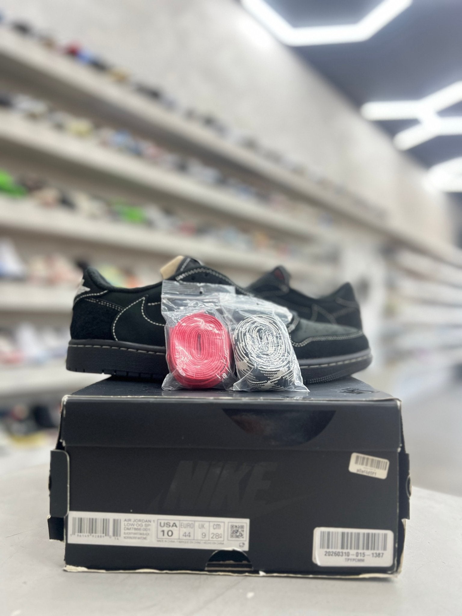 Jordan 1 Retro Low OG SP Travis Scott Black Phantom Sz 10 (PREOWNED) - Restock AveJordan 1 Retro Low OG SP Travis Scott Black Phantom Sz 10 (PREOWNED)Restock AveRestock Ave10Restock Ave