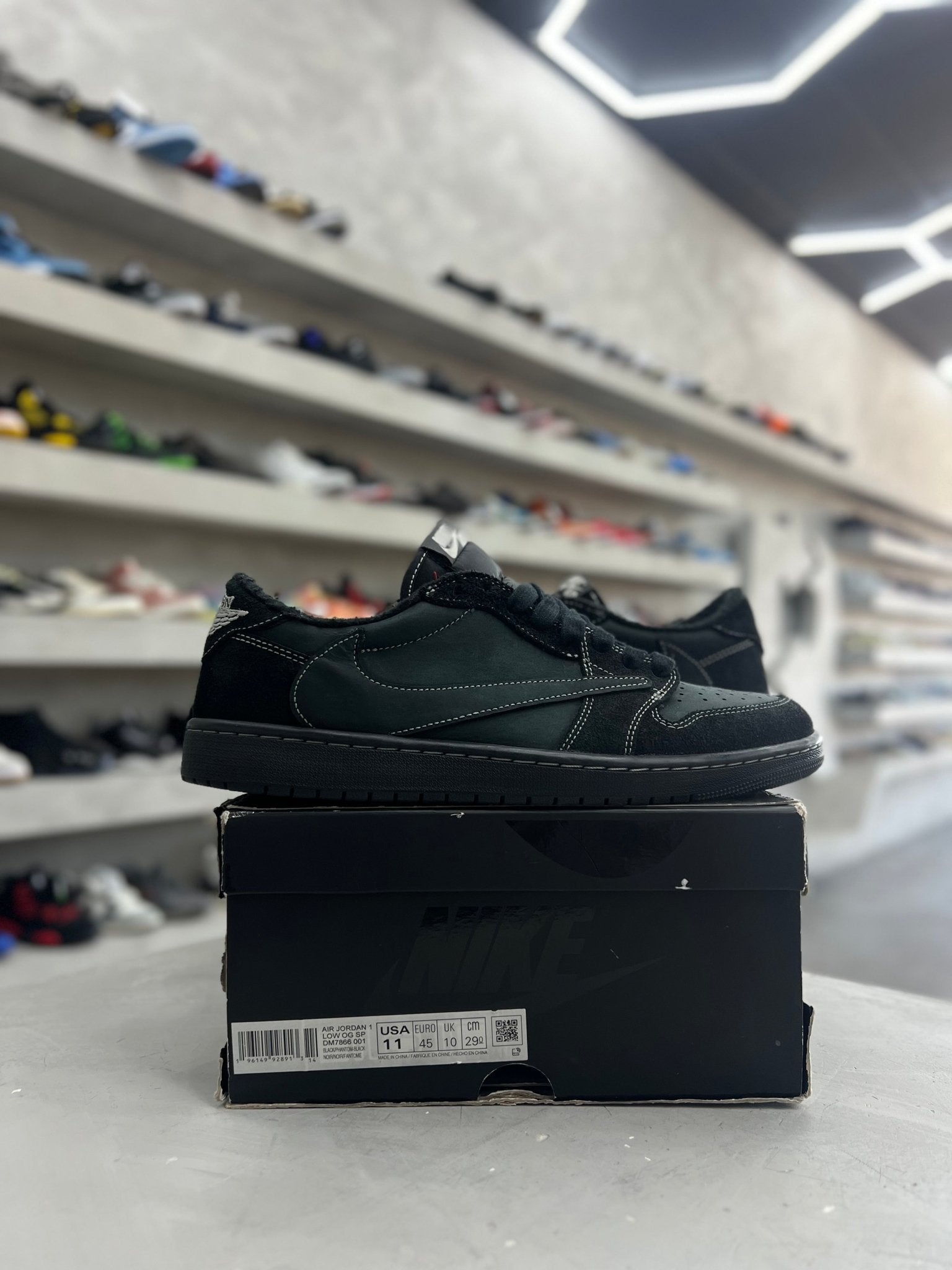 Jordan 1 Retro Low OG SP Travis Scott Black Phantom Sz 11 (PREOWNED) - Restock AveJordan 1 Retro Low OG SP Travis Scott Black Phantom Sz 11 (PREOWNED)Restock AveRestock Ave11Restock Ave