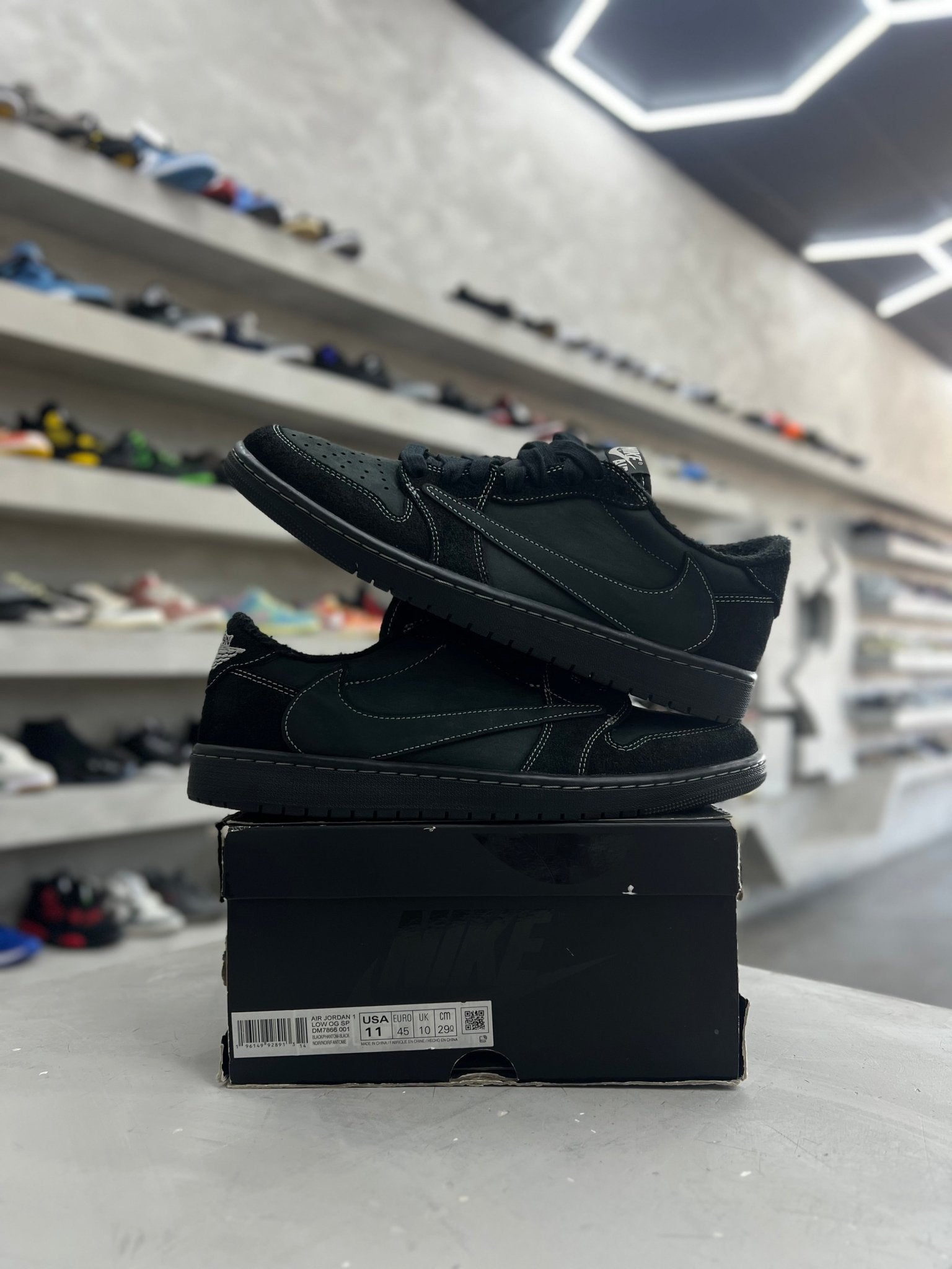 Jordan 1 Retro Low OG SP Travis Scott Black Phantom Sz 11 (PREOWNED) - Restock AveJordan 1 Retro Low OG SP Travis Scott Black Phantom Sz 11 (PREOWNED)Restock AveRestock Ave11Restock Ave