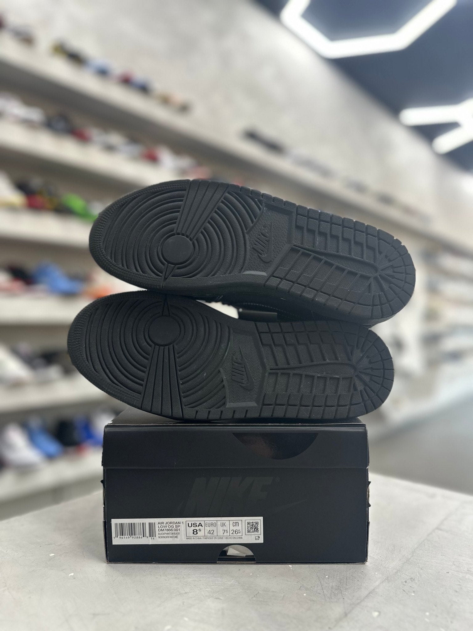 Jordan 1 Retro Low OG SP Travis Scott Black Phantom Sz 8.5 (PREOWNED) - Restock AveJordan 1 Retro Low OG SP Travis Scott Black Phantom Sz 8.5 (PREOWNED)Restock AveRestock Ave8.5Restock Ave