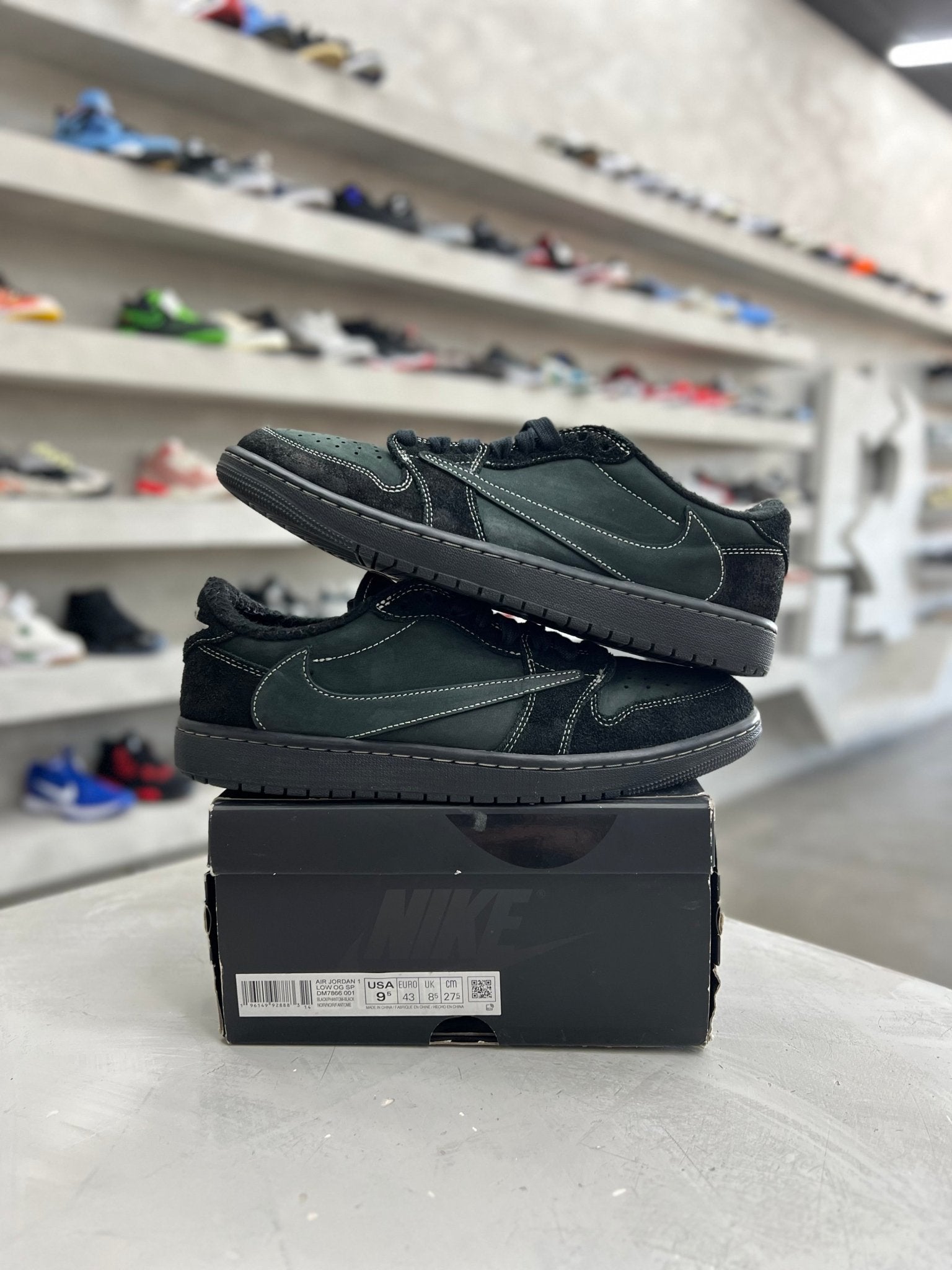 Jordan 1 Retro Low OG SP Travis Scott Black Phantom Sz 9.5 (PREOWNED) - Restock AveJordan 1 Retro Low OG SP Travis Scott Black Phantom Sz 9.5 (PREOWNED)Restock AveRestock Ave9.5Restock Ave