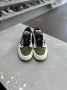 Jordan 1 Retro Low OG SP Travis Scott Medium Olive Sz 9.5 (PREOWNED) (NO BOX) - Restock AveJordan 1 Retro Low OG SP Travis Scott Medium Olive Sz 9.5 (PREOWNED) (NO BOX)Restock AveRestock Ave9.5Restock Ave