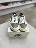 Jordan 1 Retro Low OG SP Travis Scott Reverse Mocha Sz 8 (PREOWNED) - Restock AveJordan 1 Retro Low OG SP Travis Scott Reverse Mocha Sz 8 (PREOWNED)Restock AveRestock Ave8Restock Ave