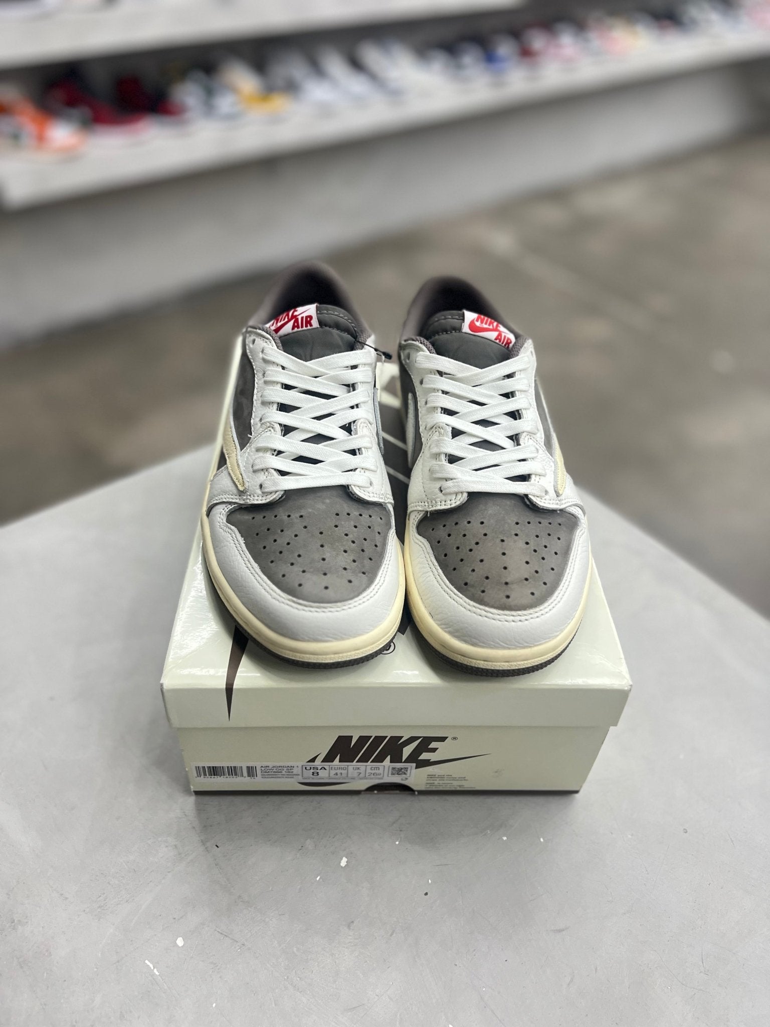 Jordan 1 Retro Low OG SP Travis Scott Reverse Mocha Sz 8 (PREOWNED) - Restock AveJordan 1 Retro Low OG SP Travis Scott Reverse Mocha Sz 8 (PREOWNED)Restock AveRestock Ave8Restock Ave