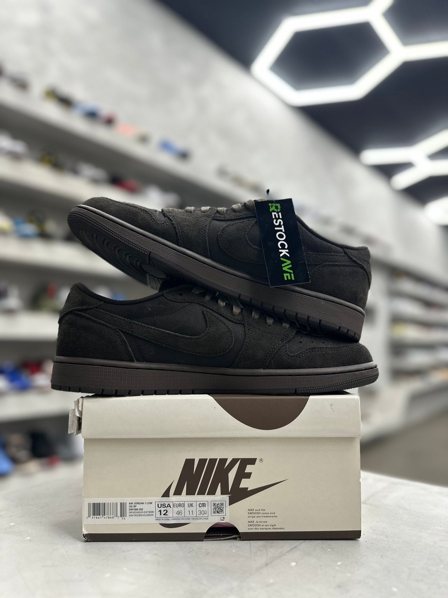 Jordan 1 Retro Low OG SP Travis Scott Velvet Brown Sz 12 (PREOWNED) - Restock AveJordan 1 Retro Low OG SP Travis Scott Velvet Brown Sz 12 (PREOWNED)Restock AveRestock Ave12Restock Ave