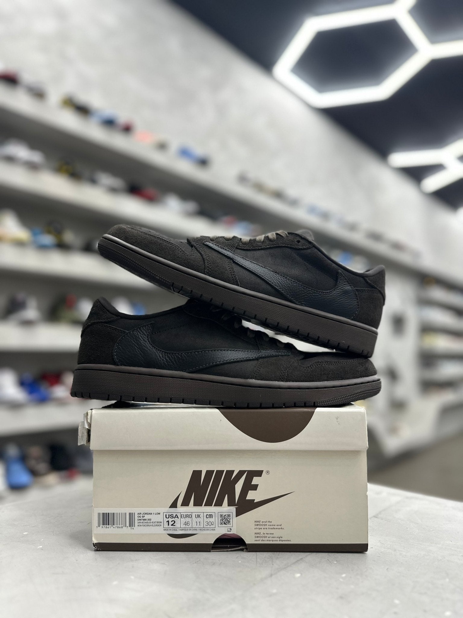 Jordan 1 Retro Low OG SP Travis Scott Velvet Brown Sz 12 (PREOWNED) - Restock AveJordan 1 Retro Low OG SP Travis Scott Velvet Brown Sz 12 (PREOWNED)Restock AveRestock Ave12Restock Ave