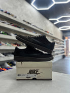Jordan 1 Retro Low OG SP Travis Scott Velvet Brown Sz 8.5 (PREOWNED) - Restock AveJordan 1 Retro Low OG SP Travis Scott Velvet Brown Sz 8.5 (PREOWNED)Restock AveRestock Ave8.5Restock Ave