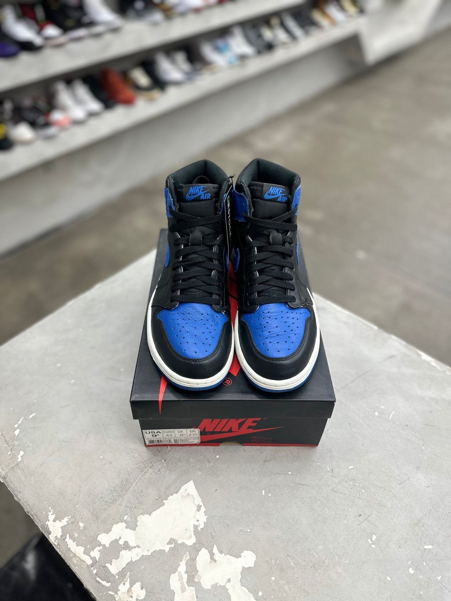 Jordan 1 Retro Royal Sz 9.5 (PREOWNED) - Restock AveJordan 1 Retro Royal Sz 9.5 (PREOWNED)Restock AveRestock Ave9.5Restock Ave