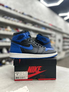 Jordan 1 Retro Royal Sz 9.5 (PREOWNED) - Restock AveJordan 1 Retro Royal Sz 9.5 (PREOWNED)Restock AveRestock Ave9.5Restock Ave
