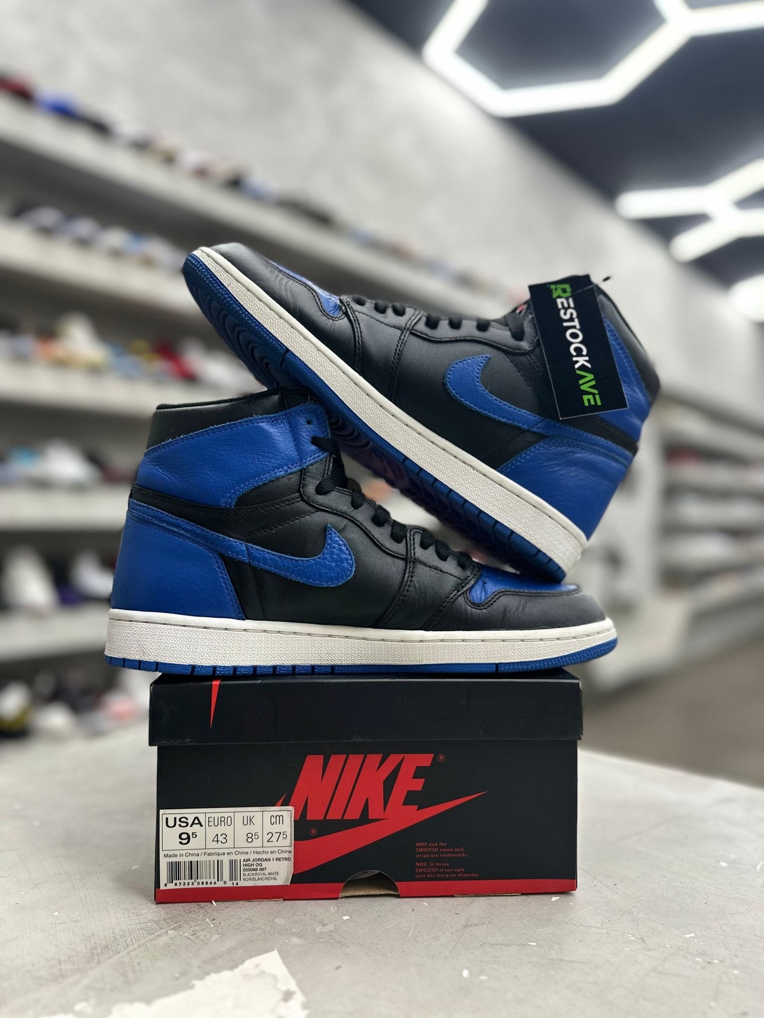 Jordan 1 Retro Royal Sz 9.5 (PREOWNED) - Restock AveJordan 1 Retro Royal Sz 9.5 (PREOWNED)Restock AveRestock Ave9.5Restock Ave