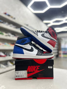 Jordan 1 Retro Top 3 Sz 10 (PREOWNED) - Restock AveJordan 1 Retro Top 3 Sz 10 (PREOWNED)Restock AveRestock Ave1039614835Restock Ave