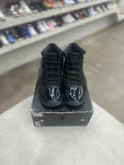 Jordan 11 Retro Cap and Gown Sz 9 (PREOWNED) - Restock AveJordan 11 Retro Cap and Gown Sz 9 (PREOWNED)Restock AveRestock Ave9Restock Ave