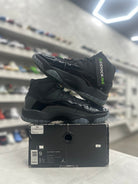 Jordan 11 Retro Cap and Gown Sz 9 (PREOWNED) - Restock AveJordan 11 Retro Cap and Gown Sz 9 (PREOWNED)Restock AveRestock Ave9Restock Ave