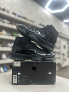 Jordan 11 Retro Cap and Gown Sz 9 (PREOWNED) - Restock AveJordan 11 Retro Cap and Gown Sz 9 (PREOWNED)Restock AveRestock Ave9Restock Ave