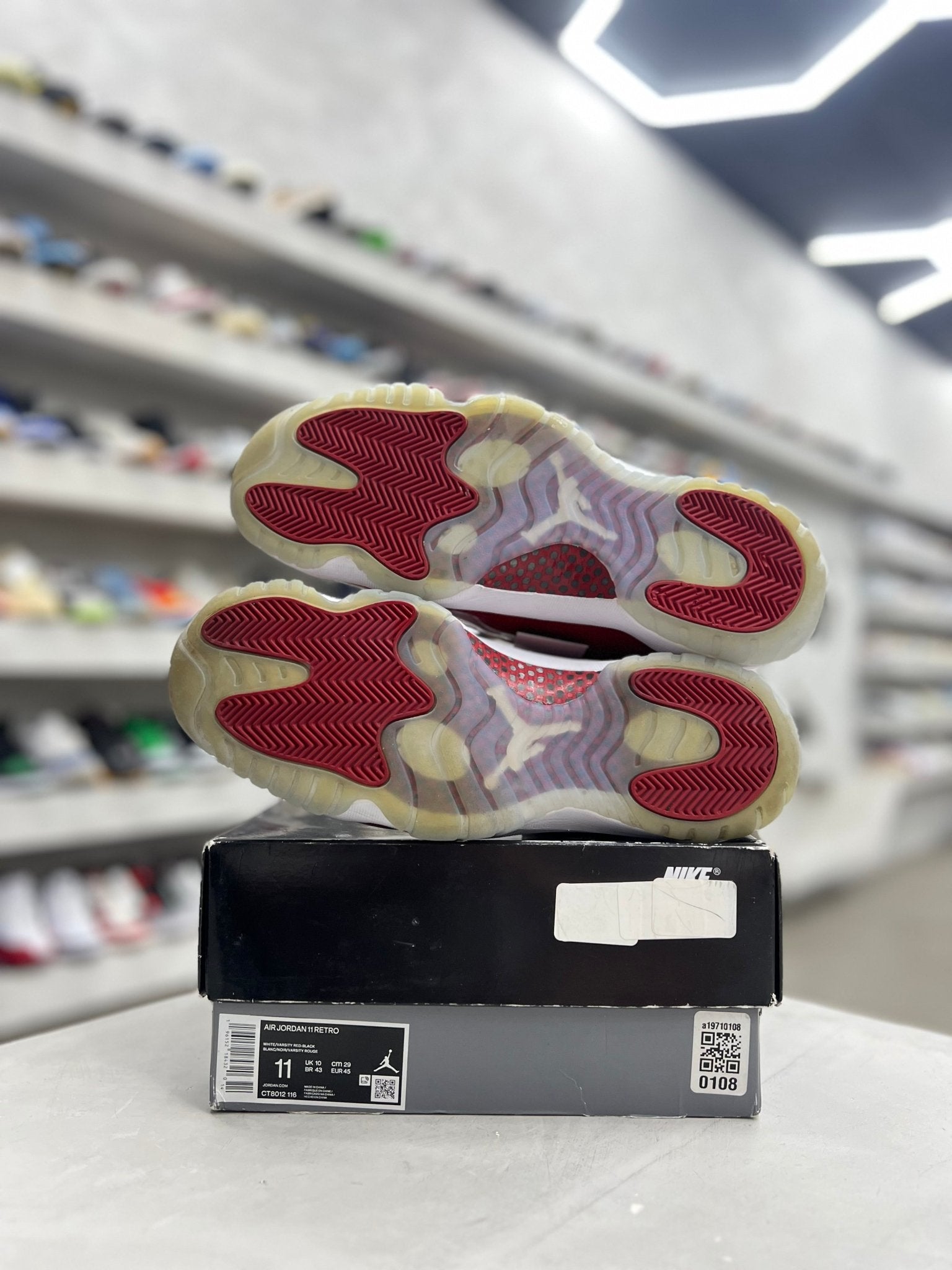 Jordan 11 Retro Cherry Sz 11 (PREOWNED) - Restock AveJordan 11 Retro Cherry Sz 11 (PREOWNED)Restock AveRestock Ave11Restock Ave