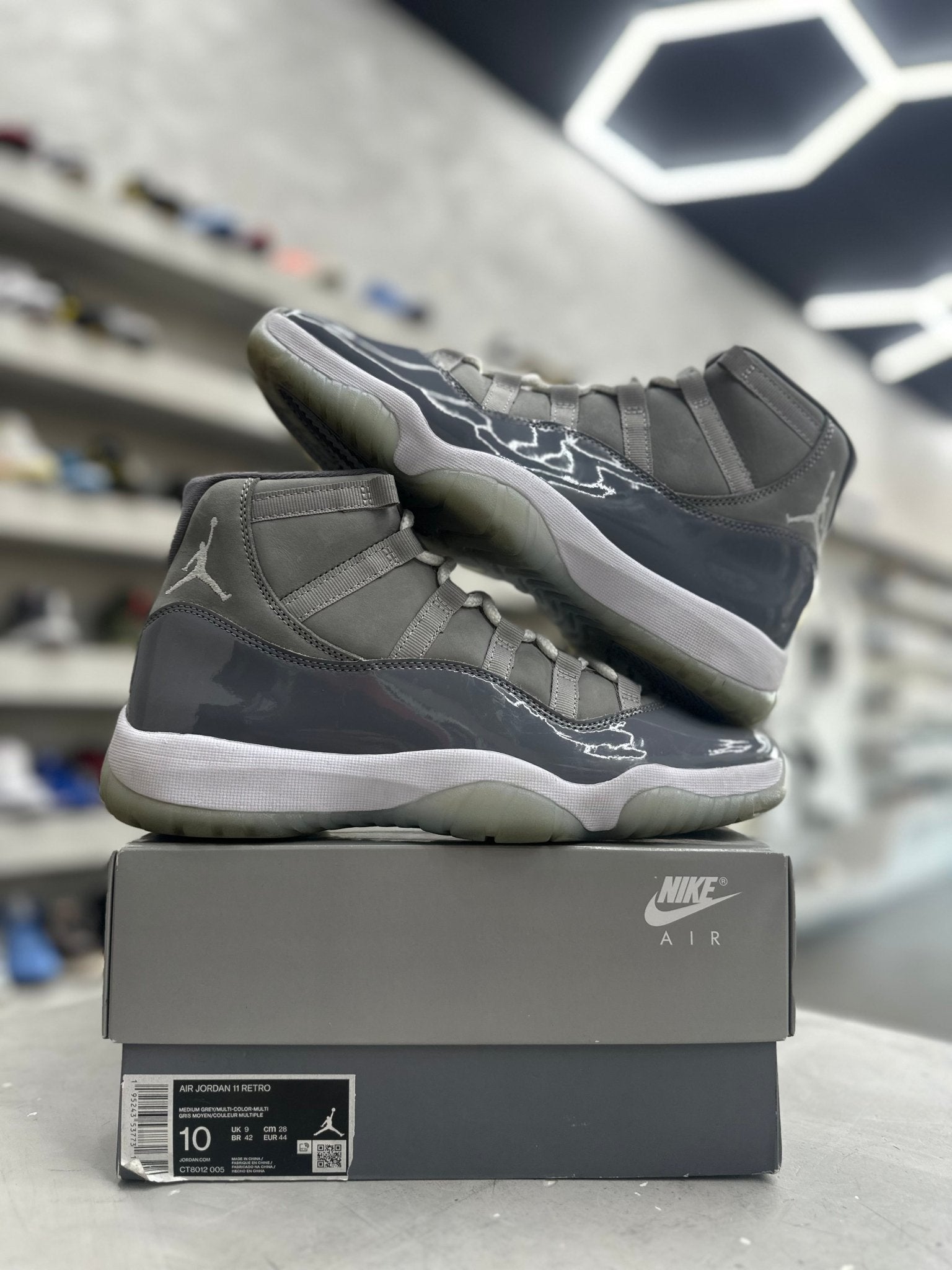 Jordan 11 Retro Cool Grey Sz 10 (PREOWNED) - Restock AveJordan 11 Retro Cool Grey Sz 10 (PREOWNED)Restock AveRestock Ave10Restock Ave