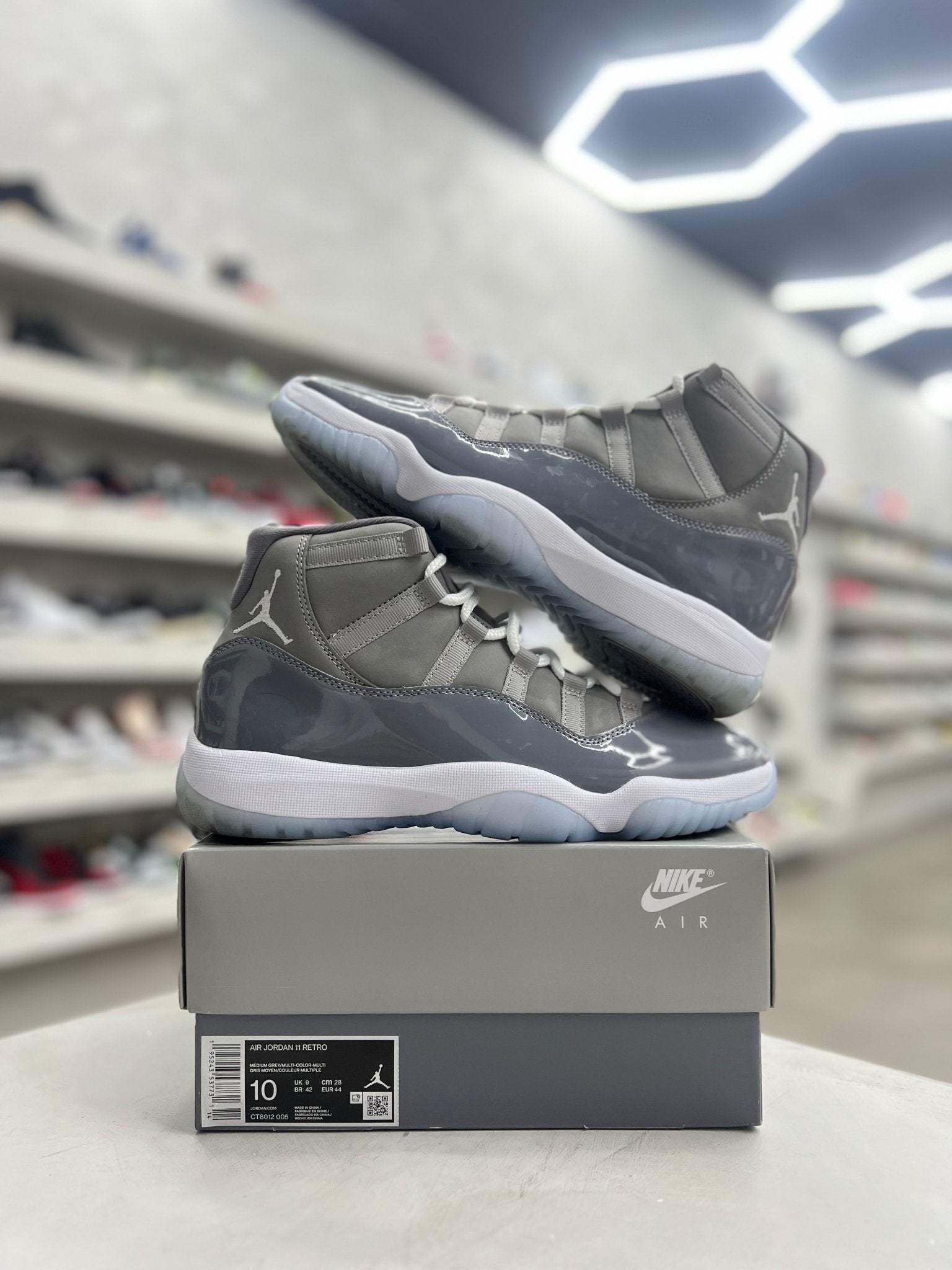 Jordan 11 Retro Cool Grey Sz 10 (PREOWNED) - Restock AveJordan 11 Retro Cool Grey Sz 10 (PREOWNED)Restock AveRestock Ave1025120115Restock Ave