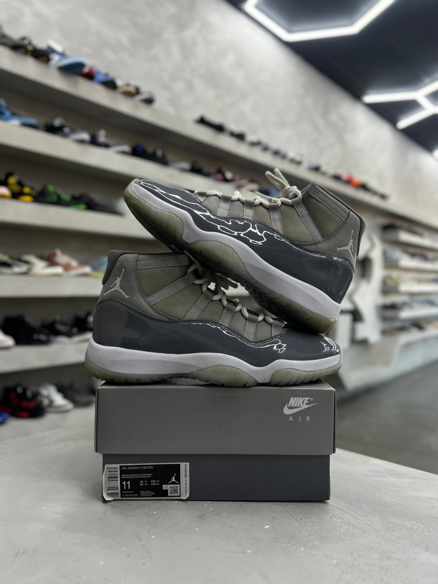 Jordan 11 Retro Cool Grey Sz 11 (PREOWNED) - Restock AveJordan 11 Retro Cool Grey Sz 11 (PREOWNED)Restock AveRestock Ave11Restock Ave