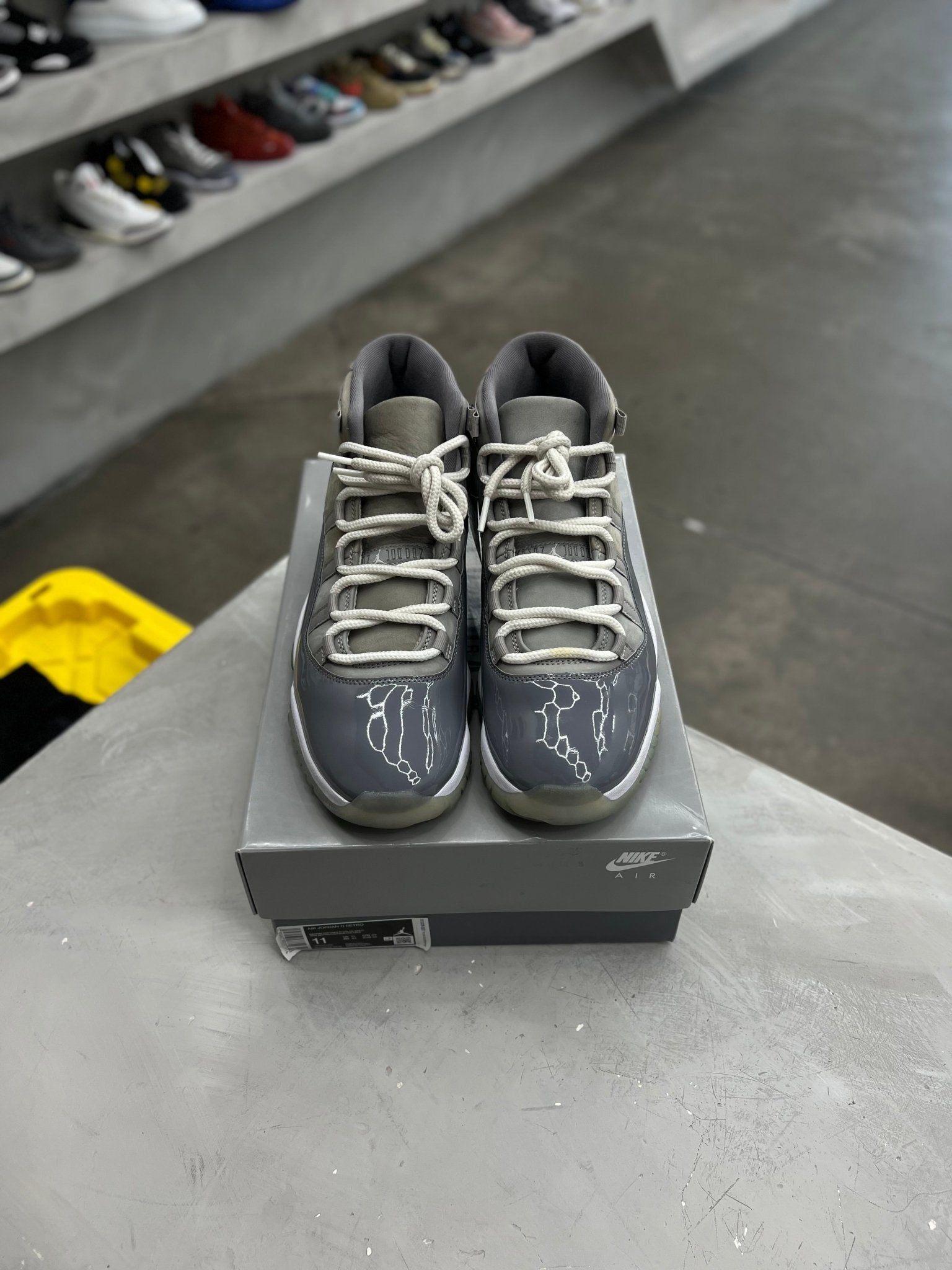 Jordan 11 Retro Cool Grey Sz 11 (PREOWNED) - Restock AveJordan 11 Retro Cool Grey Sz 11 (PREOWNED)Restock AveRestock Ave11Restock Ave