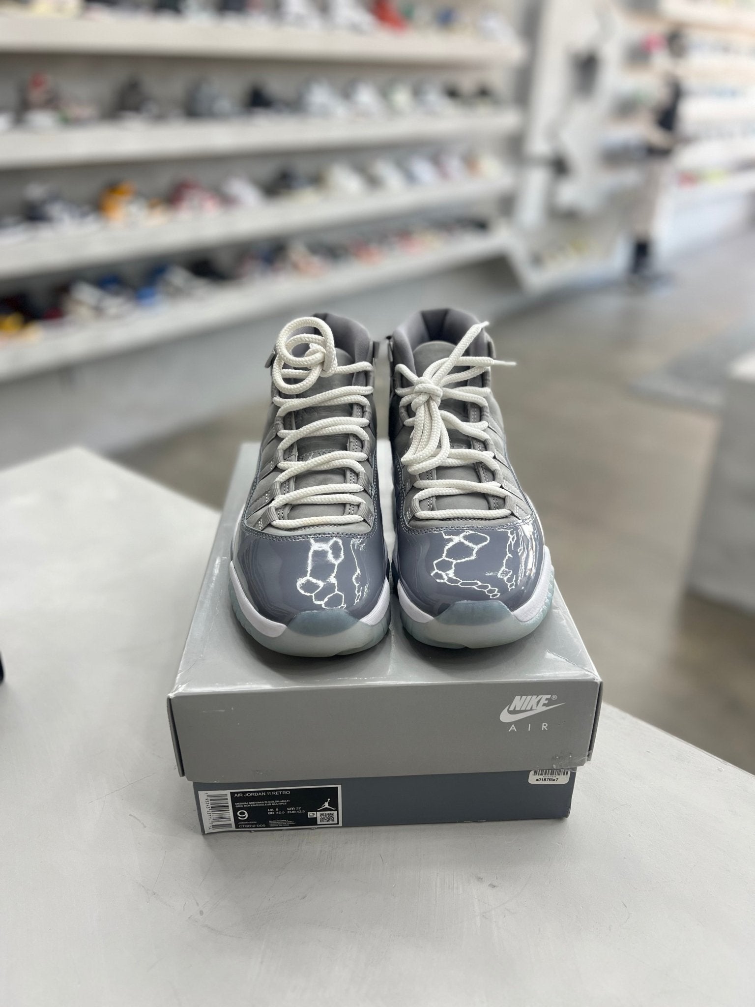 Jordan 11 Retro Cool Grey Sz 9 (PREOWNED) - Restock AveJordan 11 Retro Cool Grey Sz 9 (PREOWNED)Restock AveRestock Ave9Restock Ave