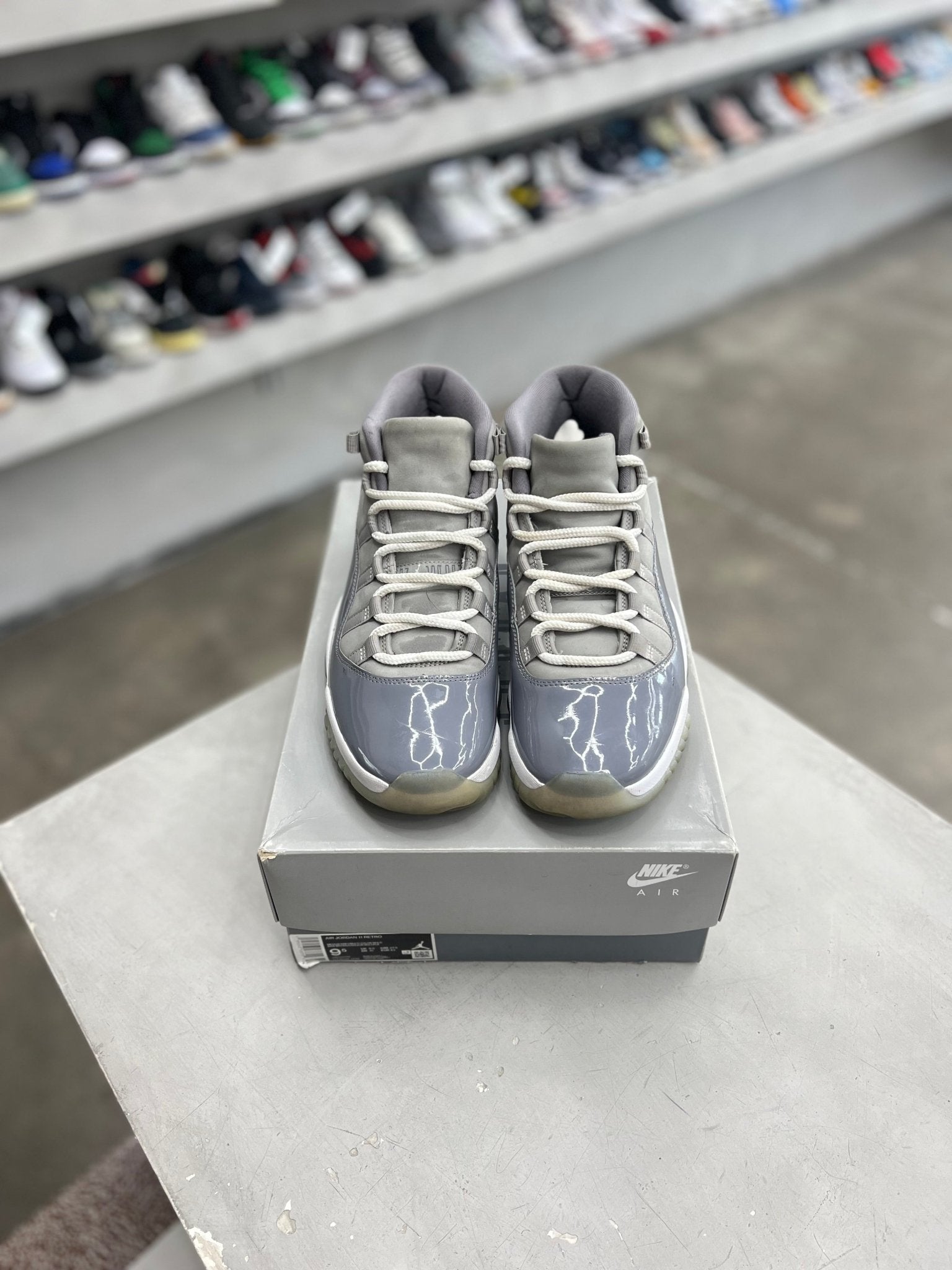 Jordan 11 Retro Cool Grey Sz 9.5 (PREOWNED) - Restock AveJordan 11 Retro Cool Grey Sz 9.5 (PREOWNED)Restock AveRestock Ave9.5Restock Ave
