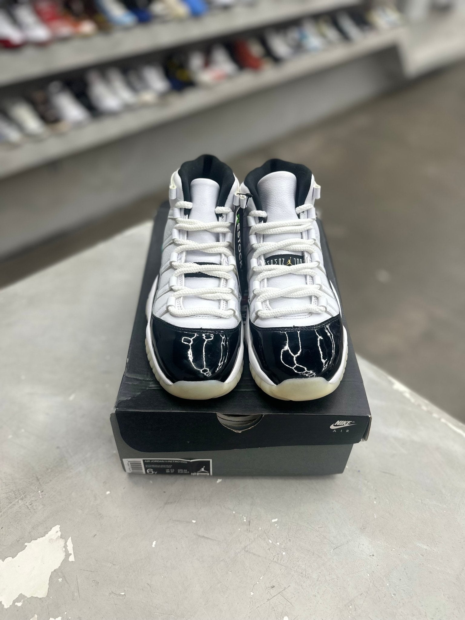 Jordan 11 Retro DMP Gratitude Sz 6 (PREOWNED) - Restock AveJordan 11 Retro DMP Gratitude Sz 6 (PREOWNED)Restock AveRestock Ave6Restock Ave