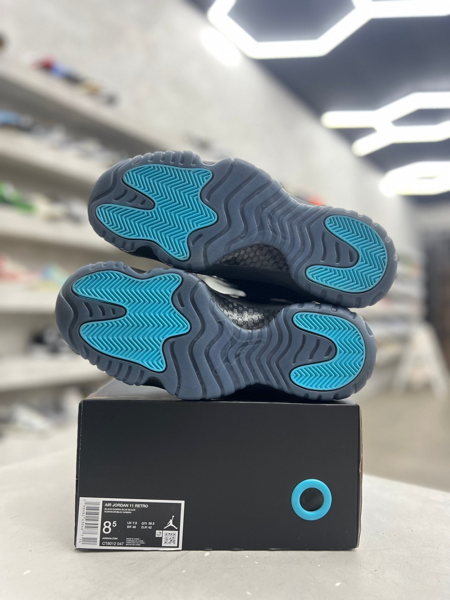 Jordan 11 Retro Gamma Blue Sz 8.5 (PREOWNED) - Restock AveJordan 11 Retro Gamma Blue Sz 8.5 (PREOWNED)Restock AveRestock Ave8.5Restock Ave