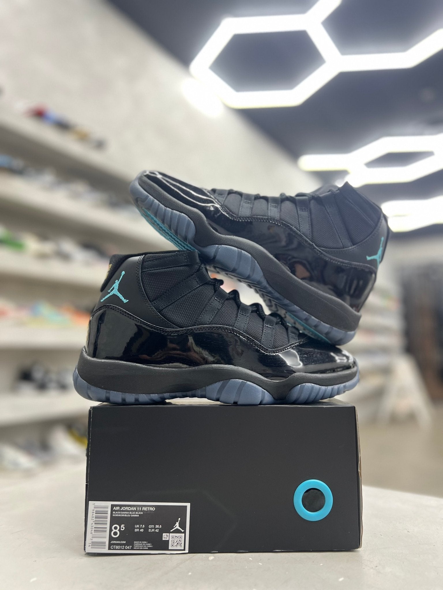 Jordan 11 Retro Gamma Blue Sz 8.5 (PREOWNED) - Restock AveJordan 11 Retro Gamma Blue Sz 8.5 (PREOWNED)Restock AveRestock Ave8.5Restock Ave