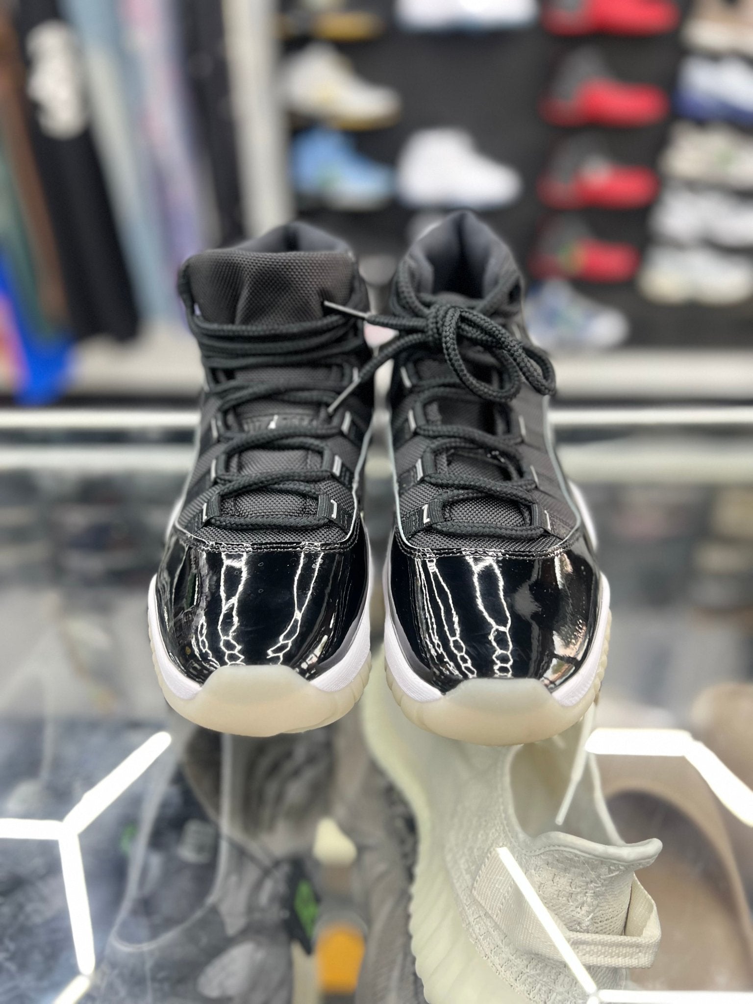 Jordan 11 Retro Jubilee 25th Anniversary Sz 9 (PREOWNED) (no box