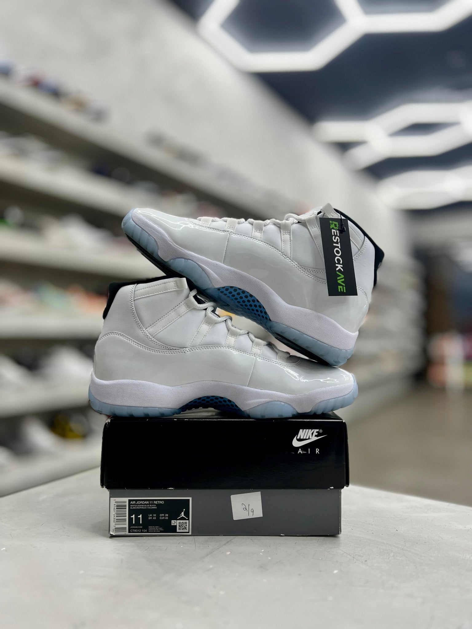 Jordan 11 Retro Legend Blue Sz 11 (PREOWNED) - Restock AveJordan 11 Retro Legend Blue Sz 11 (PREOWNED)Restock AveRestock Ave11Restock Ave