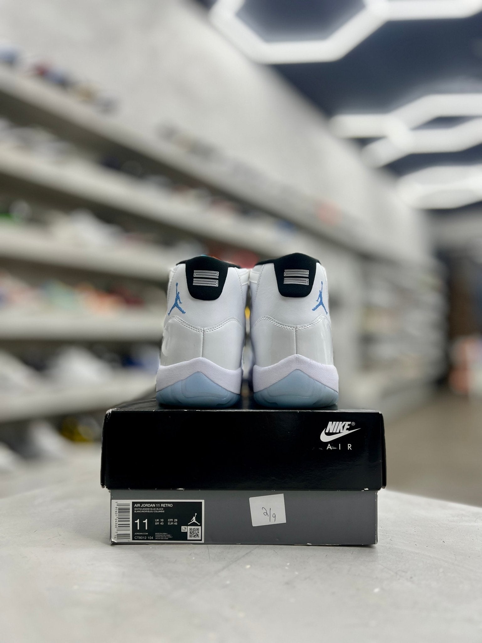 Jordan 11 Retro Legend Blue Sz 11 (PREOWNED) - Restock AveJordan 11 Retro Legend Blue Sz 11 (PREOWNED)Restock AveRestock Ave11Restock Ave