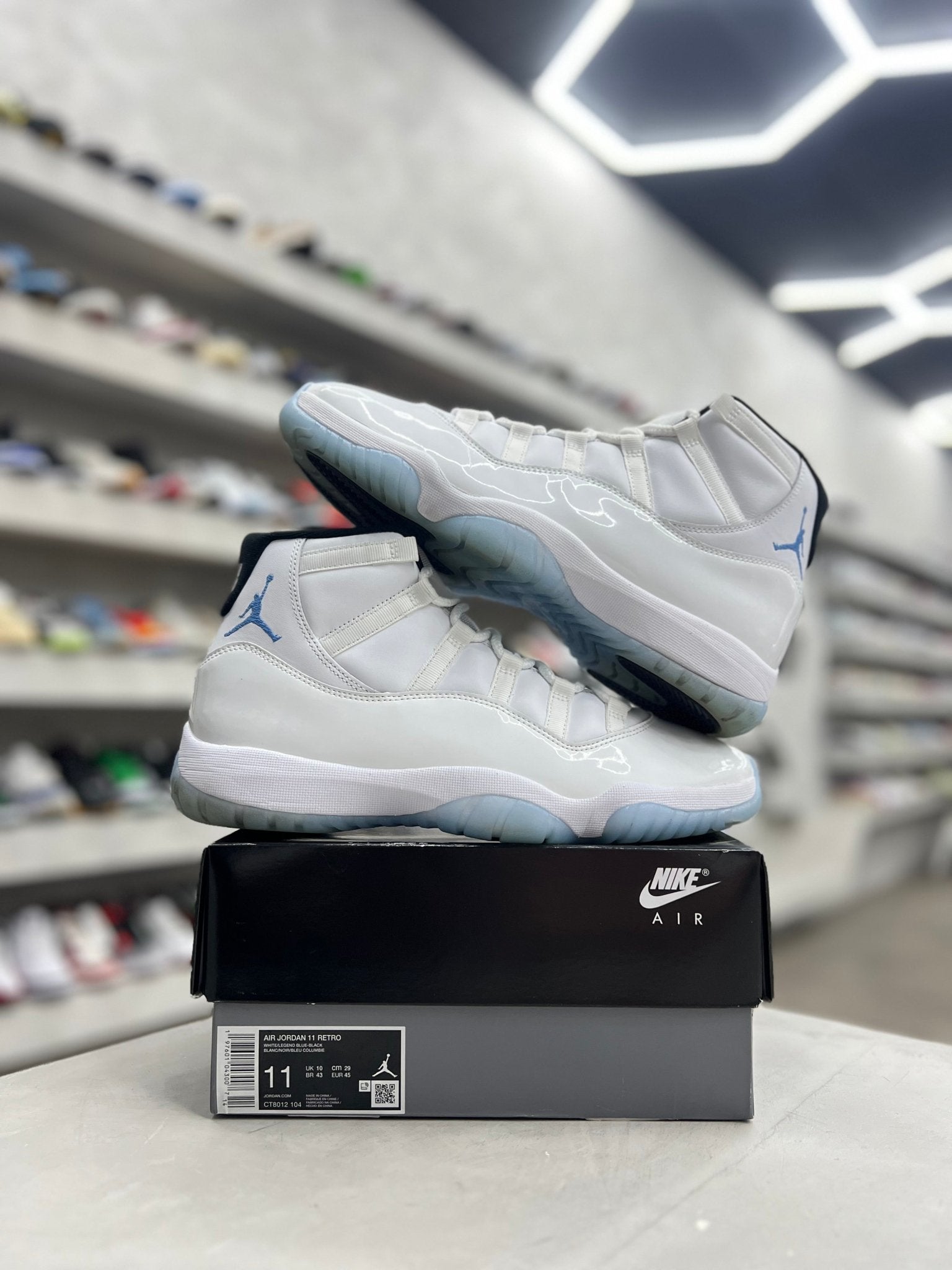 Jordan 11 Retro Legend Blue Sz 11 (PREOWNED) - Restock AveJordan 11 Retro Legend Blue Sz 11 (PREOWNED)Restock AveRestock Ave11Restock Ave