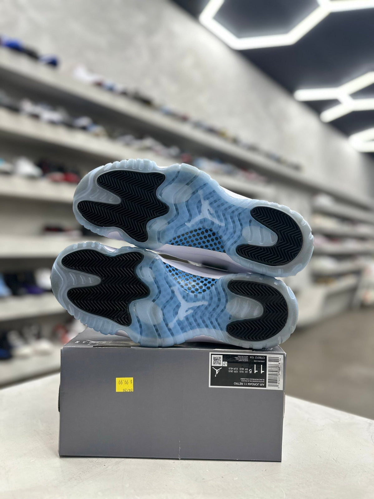 Jordan 11 Retro Legend Blue Sz 11.5 (PREOWNED) - Restock AveJordan 11 Retro Legend Blue Sz 11.5 (PREOWNED)Restock AveRestock Ave11.5Restock Ave