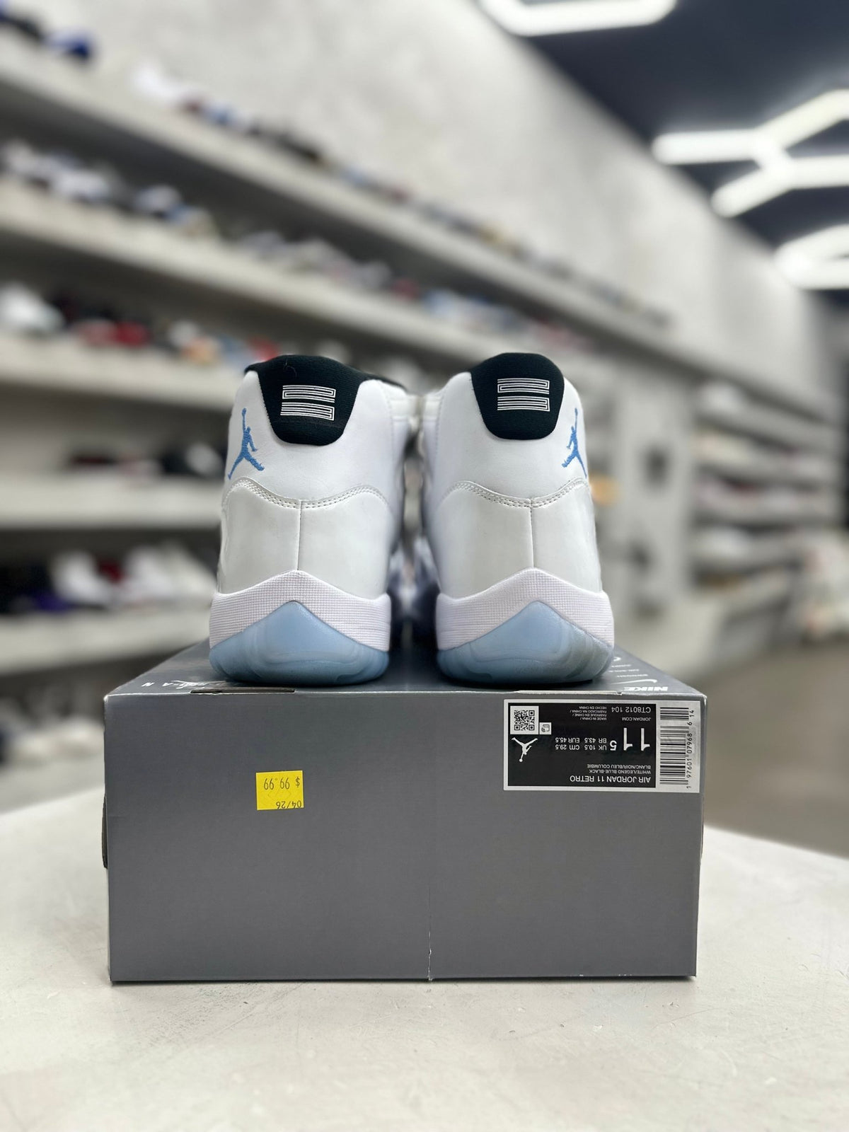 Jordan 11 Retro Legend Blue Sz 11.5 (PREOWNED) - Restock AveJordan 11 Retro Legend Blue Sz 11.5 (PREOWNED)Restock AveRestock Ave11.5Restock Ave