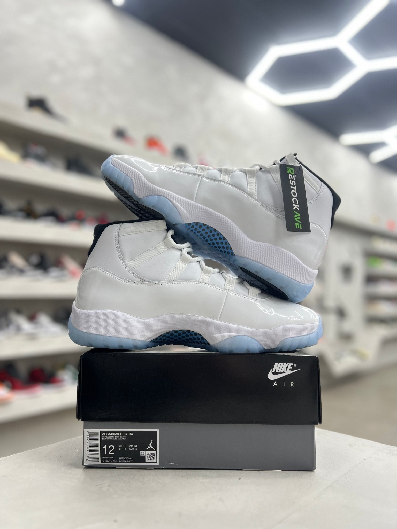 Jordan 11 Retro Legend Blue Sz 12 (PREOWNED) - Restock AveJordan 11 Retro Legend Blue Sz 12 (PREOWNED)Restock AveRestock Ave12Restock Ave