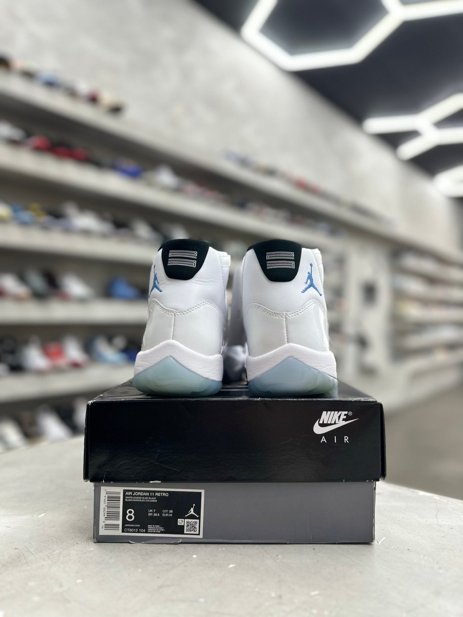 Jordan 11 Retro Legend Blue Sz 8 (PREOWNED) - Restock AveJordan 11 Retro Legend Blue Sz 8 (PREOWNED)Restock AveRestock Ave8Restock Ave